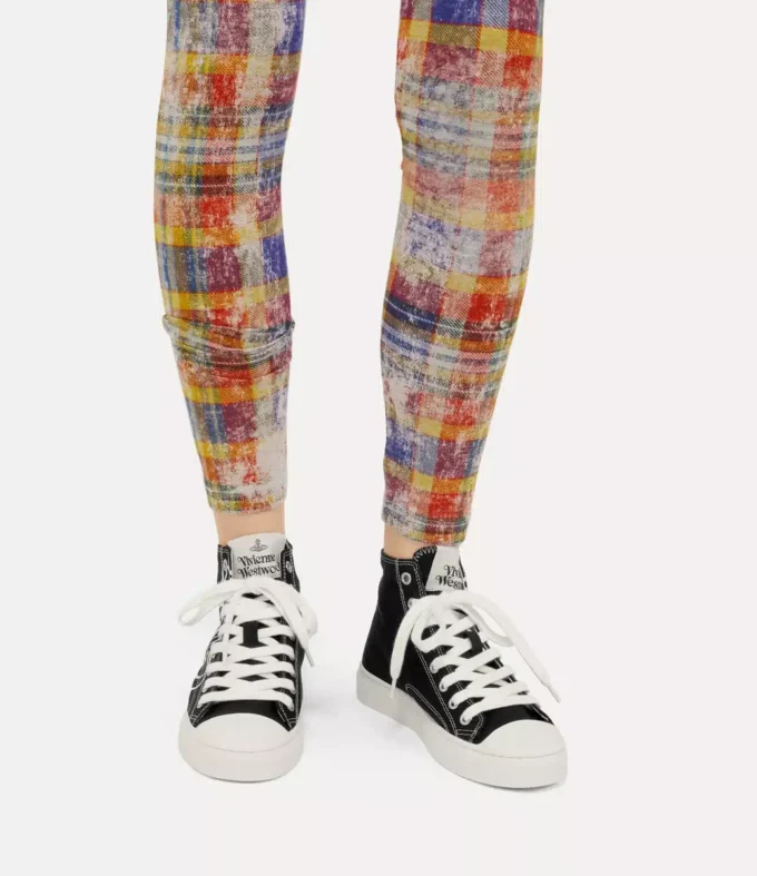 Högt kanvasplimsoll