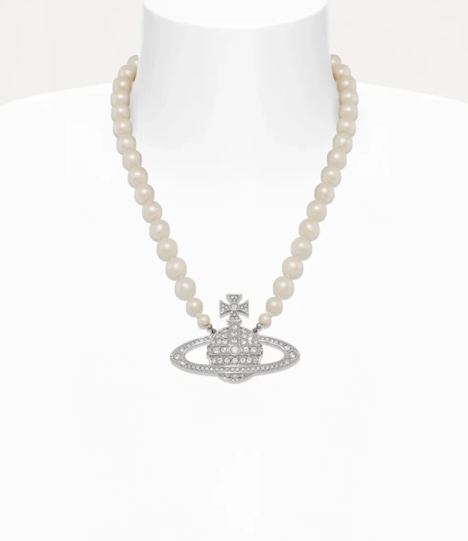Man. Bas Relief Pearl-halsband